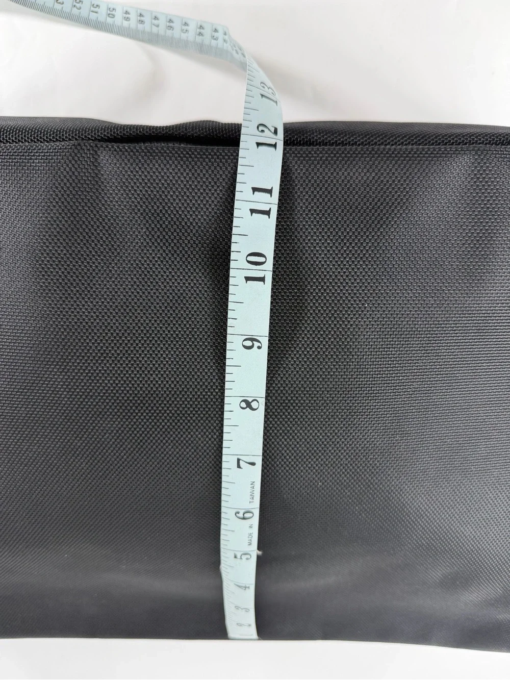 Cocoon Black Messenger Bag Laptop Crossbody Briefcase Travel Work Adjustable